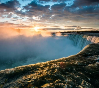 Explorând Canada de la Vest la Est: traseu complet și obiective esențiale